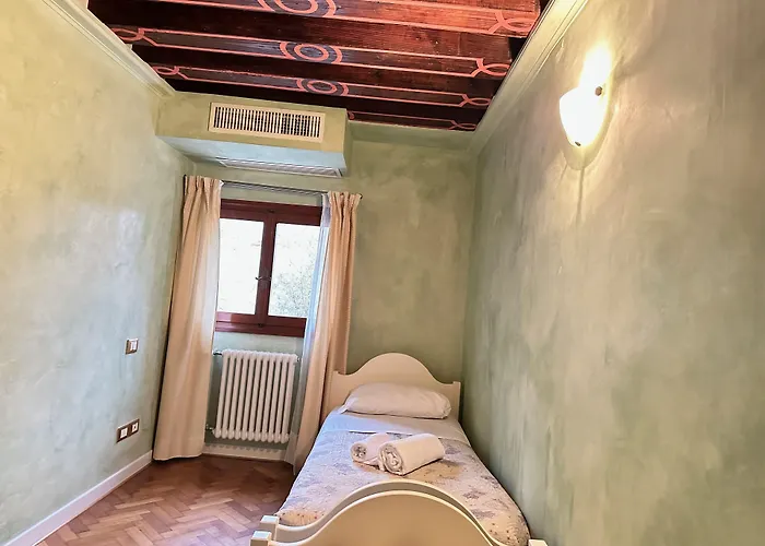 Ca' Giorgia Апартаменты *